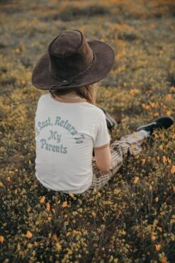 The Bee & The Fox: If Lost, Return To My Parents Kid's Tee