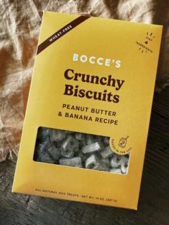 Bocce's Bakery: PB & Banana Biscuits