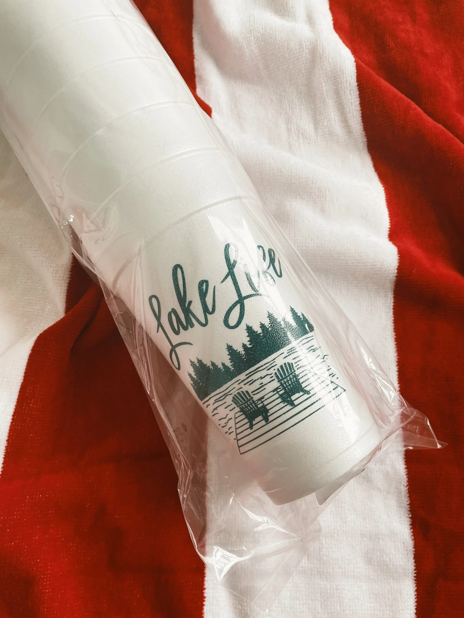 Lake Life Chairs Foam Cups 5 Lake Life Chairs Foam Cups - Image 5