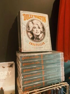 Dolly Parton, Songteller: My Life In Lyrics -Home Goods Store IMG 9078 88599863 8514 4fc6 b604 44ba2d6a6ec1