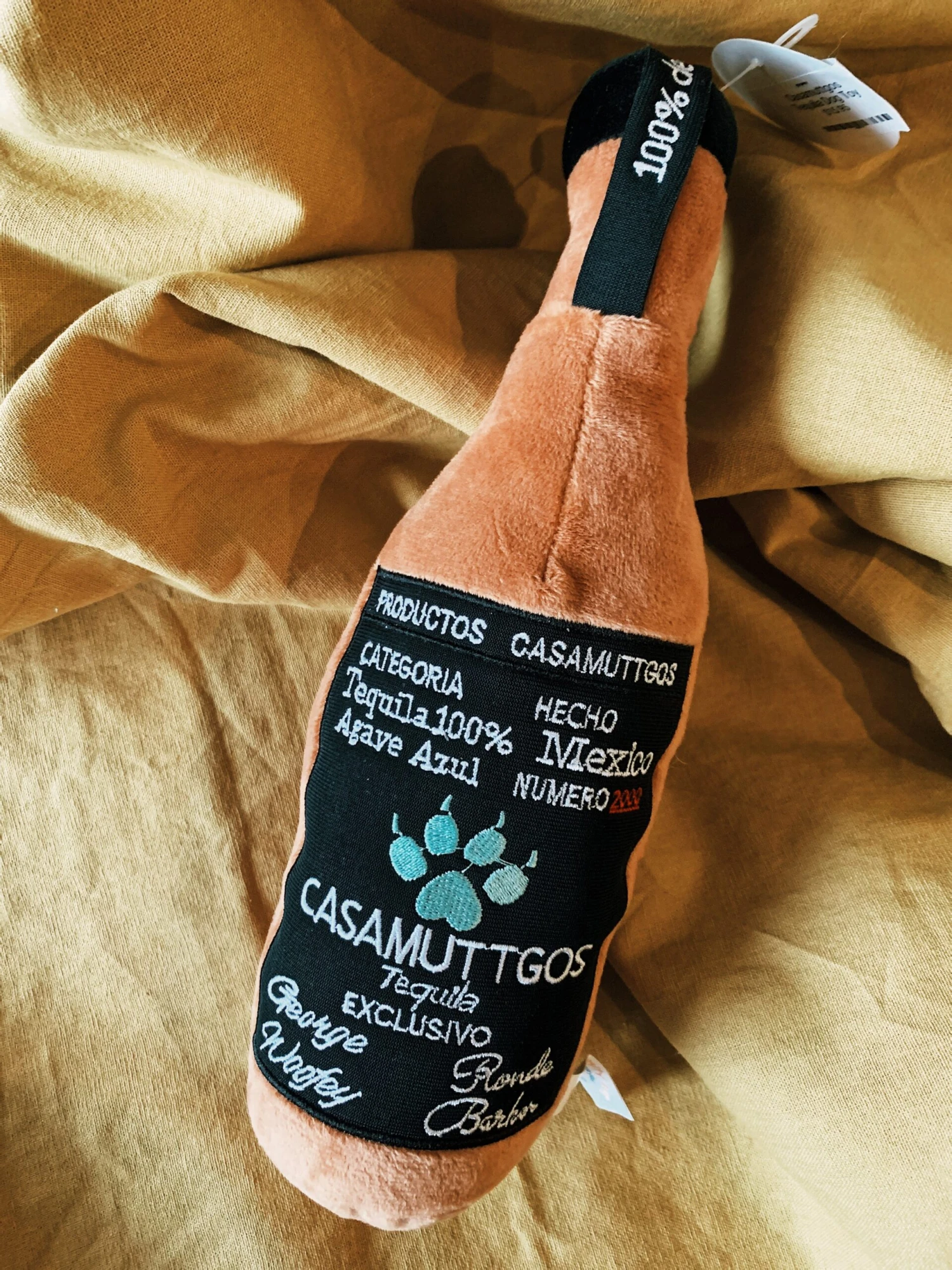 Casamuttgos Tequila Dog Toy 7 Casamuttgos Tequila Dog Toy - Image 7