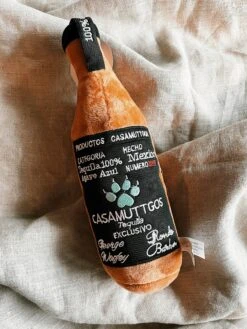 Casamuttgos Tequila Dog Toy