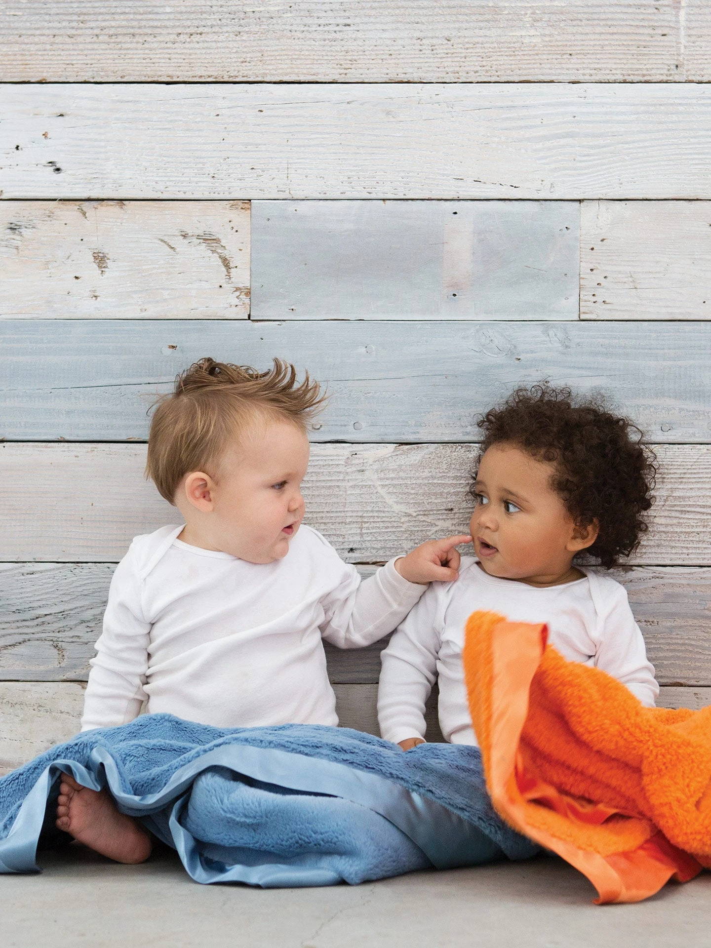 Little Giraffe: Luxe Baby Blanket - Cornflower 2 Little Giraffe: Luxe Baby Blanket - Cornflower - Image 2