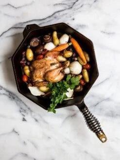 Finex: 10 Inch Skillet + Lid -Home Goods Store image 1f79284a b754 40d2 8cf5 8cba3914b4c0