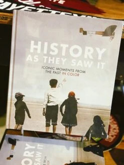 Chronicle Books History As They Saw It -Home Goods Store image 410cbeda 7eb9 42d3 98a5 09438ff243ef