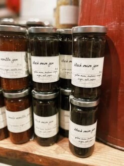 Stone Hollow Farmstead: Black Onion Jam