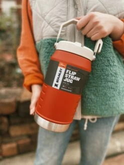 Stanley: Ice Flow Flip Straw 64oz Jug - Carnelian