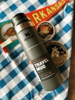 Stanley: Trigger Action Travel Mug - Charcoal