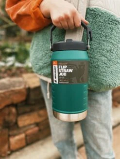 Stanley: Ice Flow Flip Straw 64oz Jug - Poolside