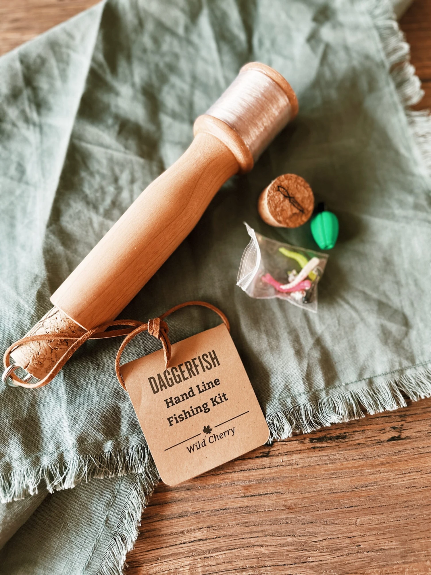 Daggerfish: Wild Cheery Handreel 1 Daggerfish: Wild Cheery Handreel