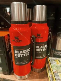 Stanley: 1.5 Qt Classic Legendary Bottle - Blaze Orange -Home Goods Store image a594f94c 4d1f 47e6 95a1 5917548b089b