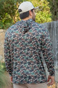 Burlebo: Performance Hoodie - Throwback Camo 6 Burlebo: Performance Hoodie - Throwback Camo -Home Goods Store throwback1